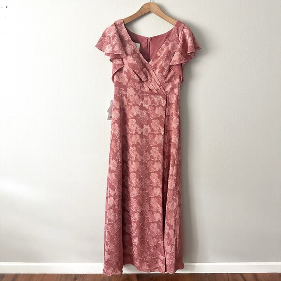 Elegant Mauve Floral Evening Gown - Picture 2 of 13